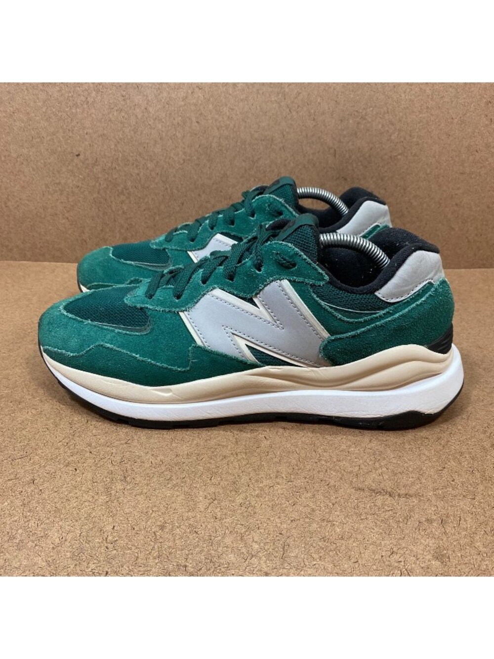 New Balance 5740HR1 Mens Rain Cloud Green & White Suede Sneakers Size 10 US